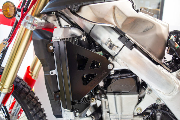 WORKS 水箱保护 散热器支架 CRF450L 黑